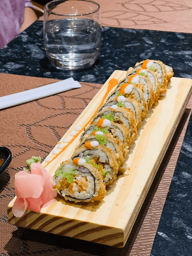 Spicy Crunchy Tuna Sushi